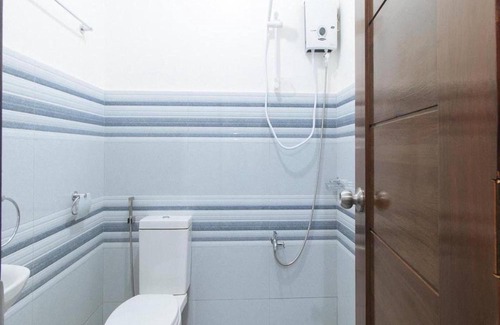 Dasmarinas Hotel | V Cloud Hills