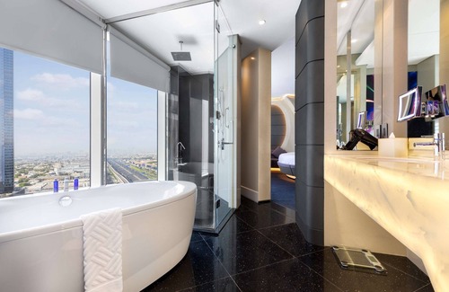 Sheikh Zayed Road Hotel | V Hotel Dubai, Curio Collection by Hilton