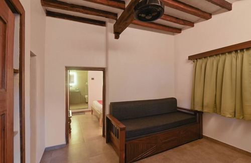 Nagaon Hotel | Vaarsa By Bay Hotels