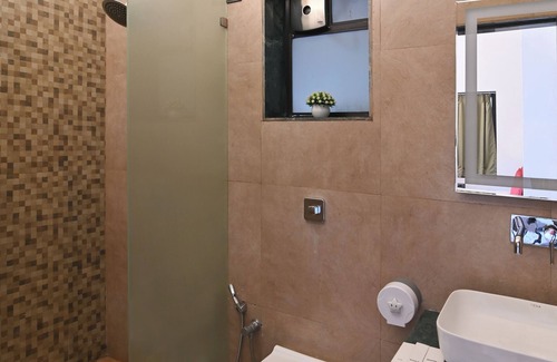 Nagaon Hotel | Vaarsa By Bay Hotels