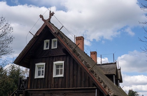 Kolonie Apartment | Vacation apartment Zaunkönig - Thatched plank house Zum Heuschober
