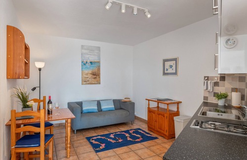 Macher Apartment | Vacation Apartment 'Azul De Eden' with Mountain View, Balcony and Wi-Fi