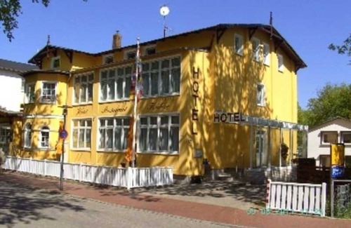 Graal Mueritz House | Vacation apartment 1 - Hotel & Restaurant Kähler GM 69351