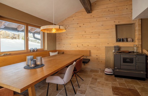 Fontanella Apartment | Vacation apartment for families, friends and small groups with many possibilities.