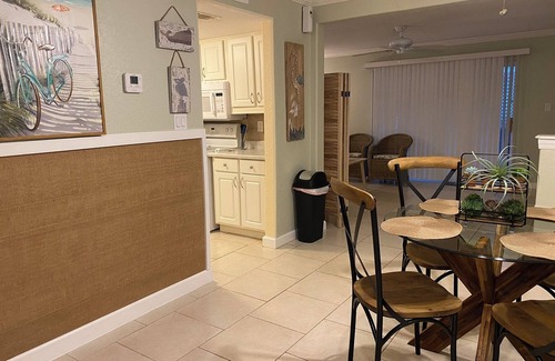 Bayview Condo | Vacation Cottage at Bermuda Bay Beach Club,Florida