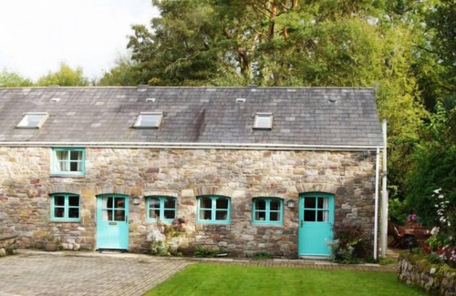 Margam House | Vacation home Bwthyn y Cwm in Swansea - 6 persons, 3 bedrooms