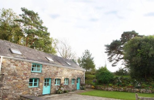 Margam House | Vacation home Bwthyn y Cwm in Swansea - 6 persons, 3 bedrooms