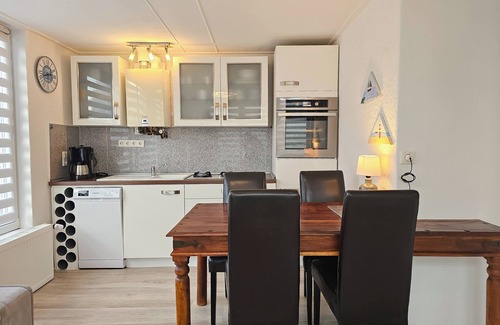 Westkapelle House | Vacation home directly at the foot of the dike
