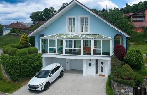 Horni Plana House | Vacation home, hot tub, lake view, sandy beach