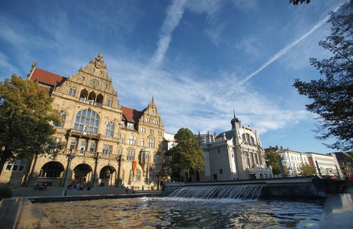 Bielefeld House | Vacation home in the green west of Bielefeld, ideal for a longer stay