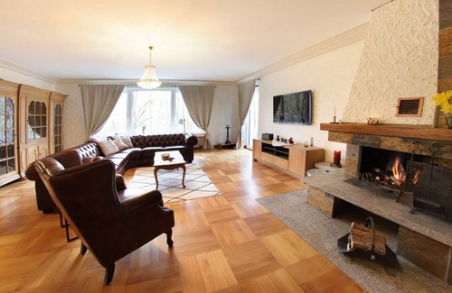 Pruem House | Vacation home "Landratsvilla Prüm" Relaxation track, wellness oasis, pet-friendly