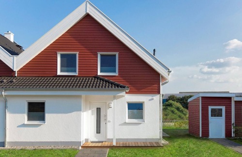 Nordhorn House | Vacation home near the beach with stove, sauna and whirlpool