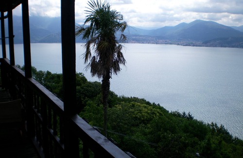 Cannero Riviera House | Vacation home on the lake with dream lake view for four people