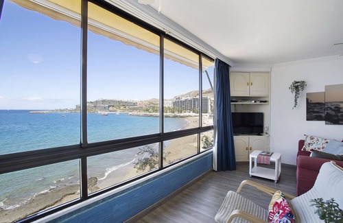 Patalavaca Apartment | Vacation Home 'Patalavaca Beach Holidays Invest' with Sea View, Private Terrace and Wi-Fi