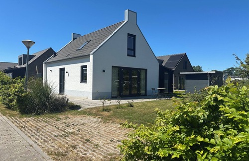 Sint Maarten House | Vacation home suitable for disabled, 3 bedrooms