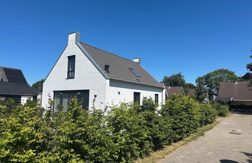 Sint Maarten House | Vacation home suitable for disabled, 3 bedrooms