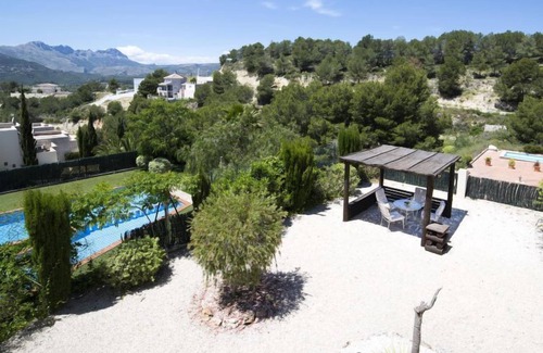 Empedrola House | Vacation home Una by Interhome
