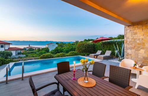 Vrbnik Villa | Vacation Home Valsi