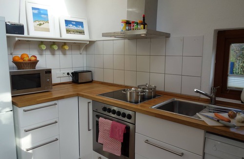 Wolthusen House | Vacation home Wolthuser Warf 3 - idyllic living for 4 close to the city dog-friendly