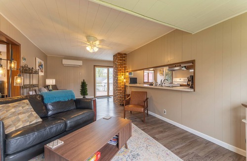 Ely House | Vacation UniquEly home in town, with patio