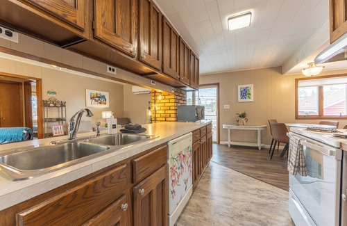 Ely House | Vacation UniquEly home in town, with patio