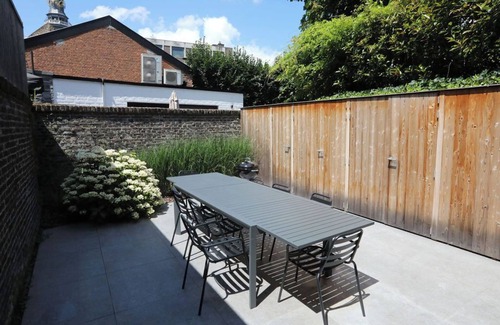 Hasselt Apartment | Vakantiewoning In Sint Lambertus