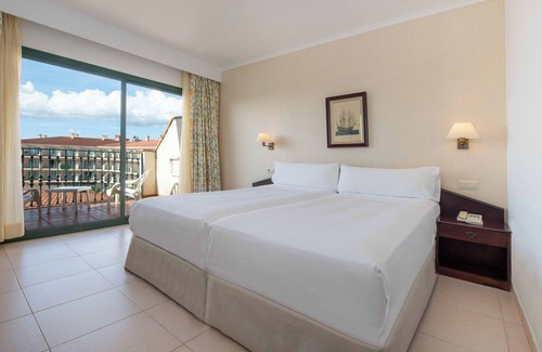 Son Bou Hotel | Valentin Son Bou