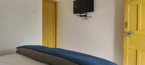 Pauri House | Valley vibes by Bahugunas den