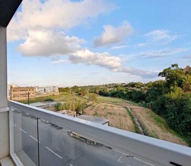 Luqa Apartment | Valley View 2