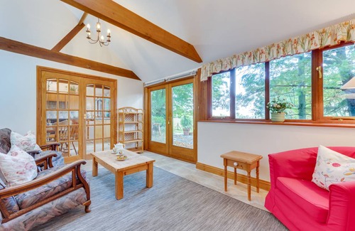 Hartfield Cottage | Valley View Barn