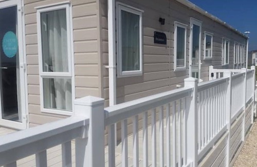 Truro House | Valley View Lodge with a luxurious Hot Tub