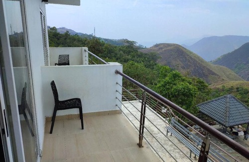 Vagamon Hotel | valley view resorts CONCERN OF PINKY HOLIDAYS