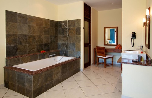 Mahe Island Hotel | Valmer Resort
