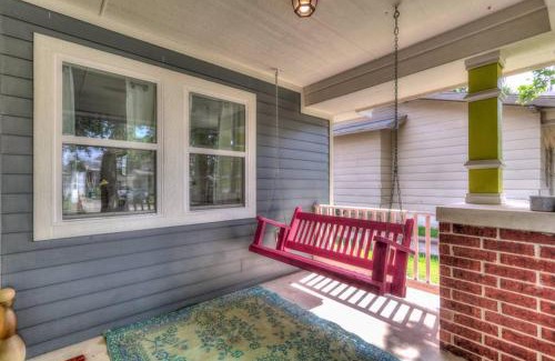 Central Oklahoma City House | Vals Eclectic Classen Cottage