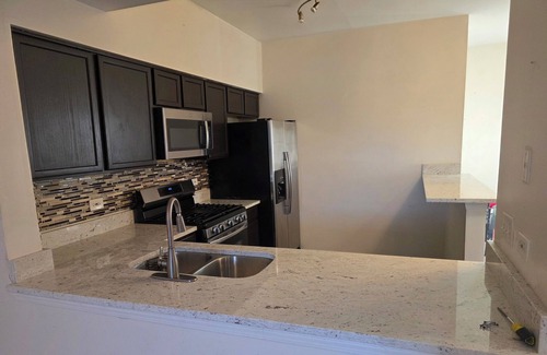 Waukegan House | Value Stay: Home - 2 Bedrooms