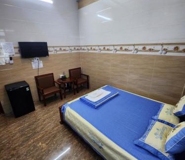 Kon Plong Hotel | Van tan