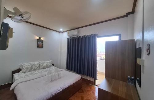 Vang Vieng Hotel | vangvieng SCK Hotel