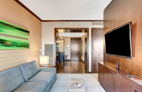 Las Vegas Strip Hotel | Vdara Hotel & Spa