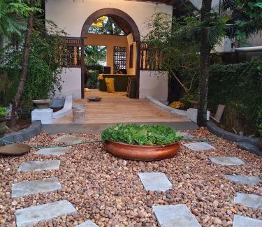 Sea View Ward Hotel | VEDHARA AYURVEDA panchakarma treatment centre