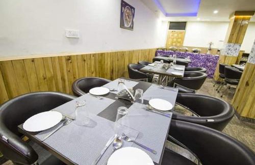 Naddi Hotel | Vella Marina Group of Hotels Mount-Hotels Best Prices Guaranteed with Deals- Free Parking-cricket stadium 10 km-Mcleodganj 2 km- Bhagsunag 4 km