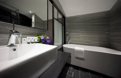 Geylang Hotel | Venue Hotel - The Lily