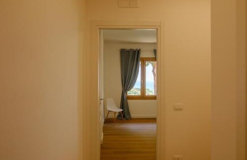Copanello Apartment | Verde Acqua boutique flat vista mare