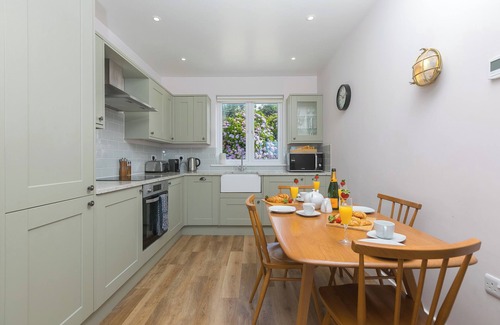 Mullion Cottage | VERITY, pet friendly, country holiday cottage, with pool in Mullion
