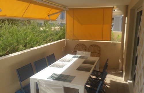 Hyeres City Centre Apartment | Very nice spacious and bright apartment T3 any comfort (terrace 25m2)