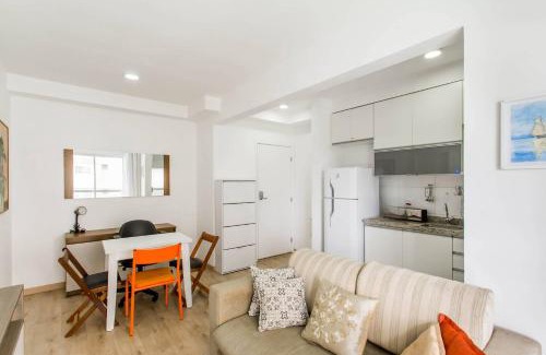 Sao Paulo Apartment | Very pleasant and practical equipped good location