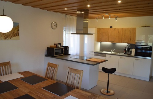 Michelau Apartment | Very quiet, bright apartment (in central location)