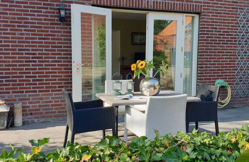 Venlo House | Very spacious and cosy holiday home