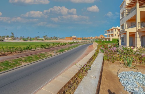 Soma Bay Apartment | Vesta - Luxury APT III - 2BR - Golf