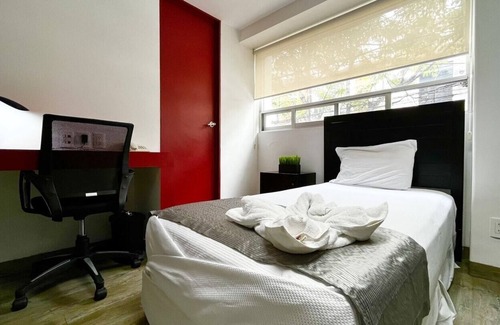 Escandon I Seccion Apartment | VH | Double Suite Escandón | Washing Room + Outdoor Area | 230