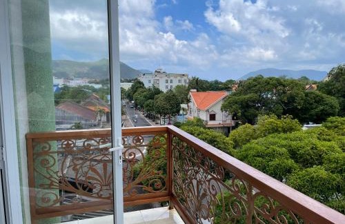 Con Son Hotel | Việt Nga Hotel - Chợ Côn Đảo